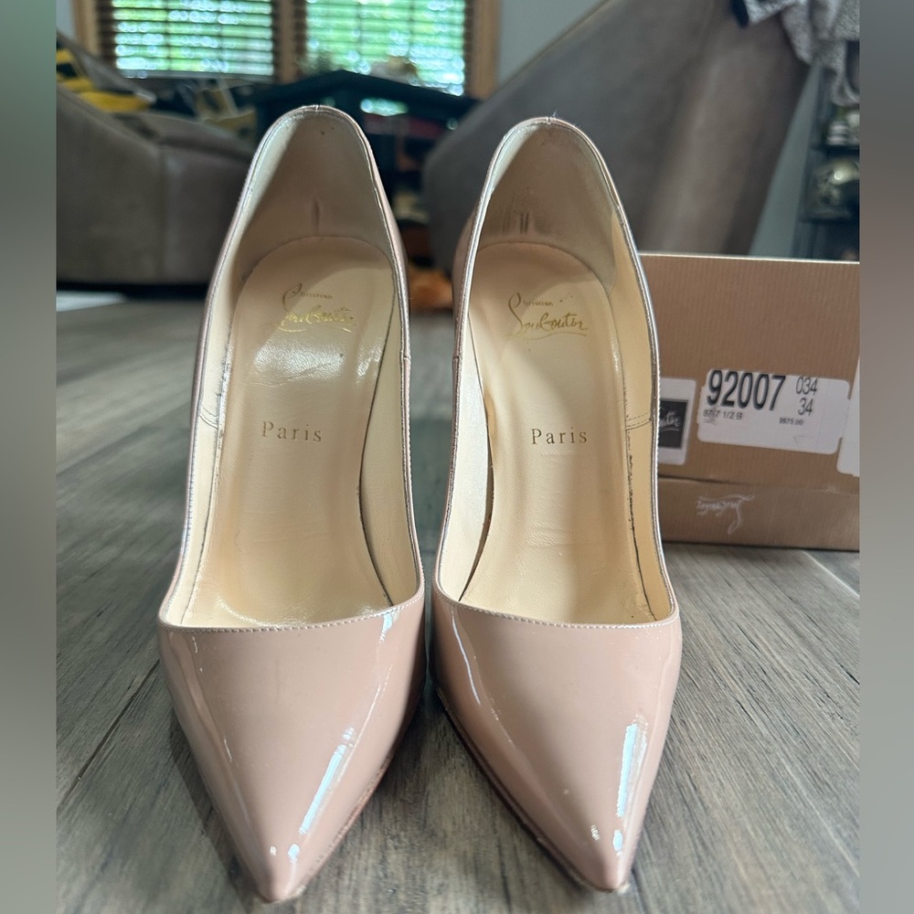 AUTHENTIC Christian Louboutin So Kate’s